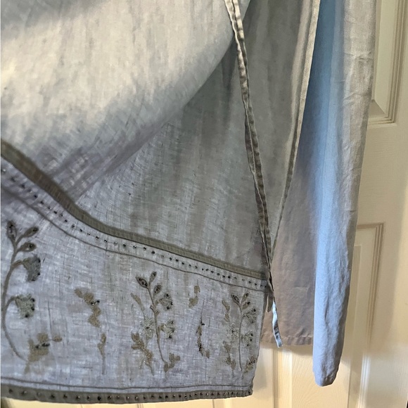 Linen maxi dress with embroidered panel, self-tie, pocket, EUC - Picture 2 of 6